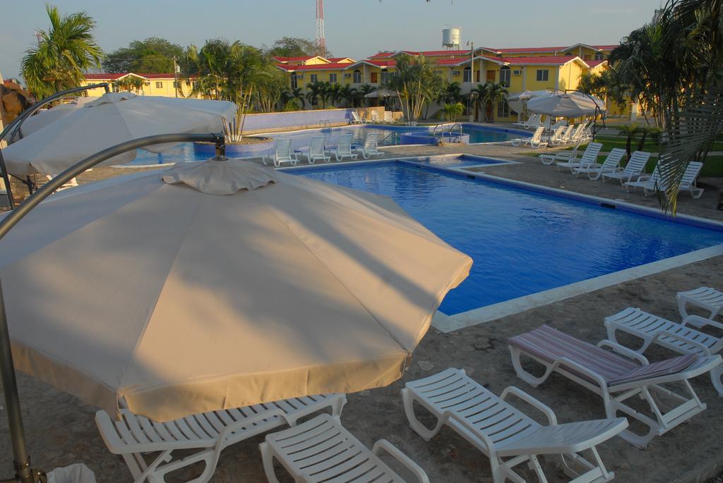 Apart Hotel Villa Nuria San Pedro Sula Extérieur photo